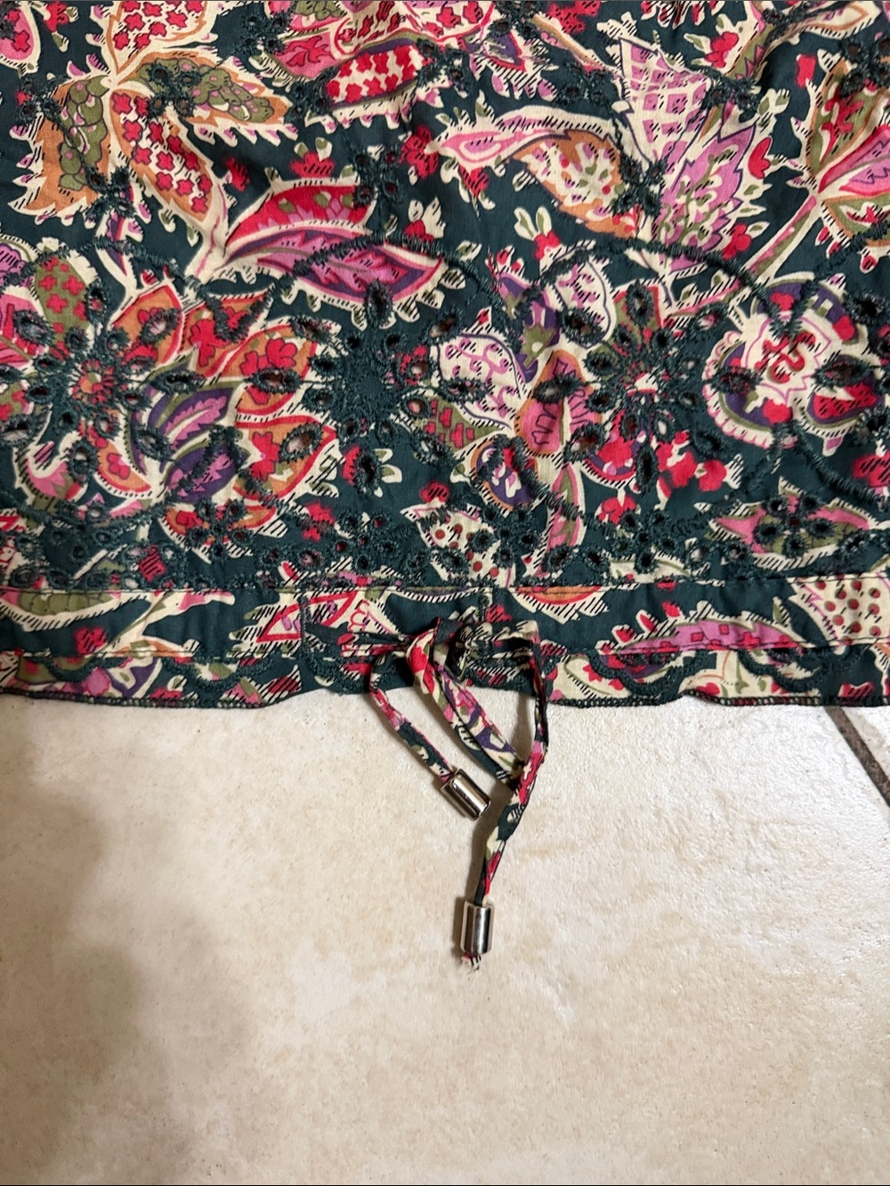 Jennifer & Grace Paisley Embroidered Puff Sleeve Top - Picture 3 of 6